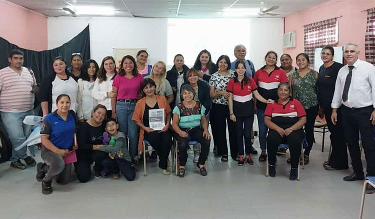 Finalizó la capacitación “Trabajar la ESI junto a las Familias” Fotografía Finalizó la capacitación “Trabajar la ESI junto a las Familias”