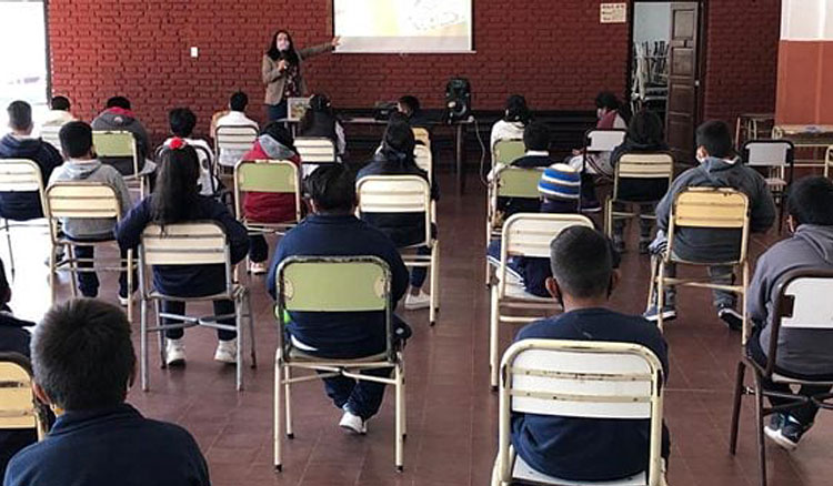 Ciclo de charlas y talleres Ciclo de charlas y talleres
