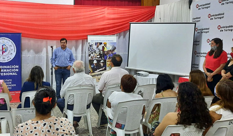 En Tartagal nuevos jóvenes se especializaron en emprendedurismo Fotografía En Tartagal nuevos jóvenes se especializaron en emprendedurismo