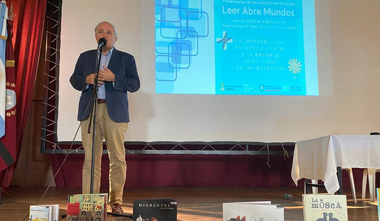 Fotografía Se entregaron más de 80 mil libros en las escuelas de la Provincia