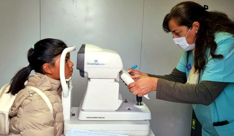 En escuelas rurales realizan detección temprana de enfermedades visuales a niños de primaria En escuelas rurales realizan detección temprana de enfermedades visuales a niños de primaria