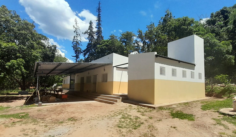Finalizaron las obras integrales de la escuela primaria 4149 de dique Itiyuro Fotografía Finalizaron las obras integrales de la escuela primaria 4149 de dique Itiyuro