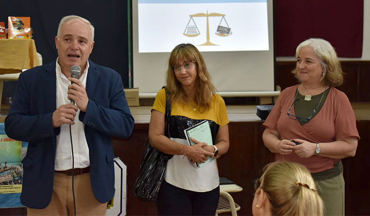 Fortalecen los conocimientos sobre alfabetización en docentes de 193 escuelas Fotografía Fortalecen los conocimientos sobre alfabetización en docentes de 193 escuelas
