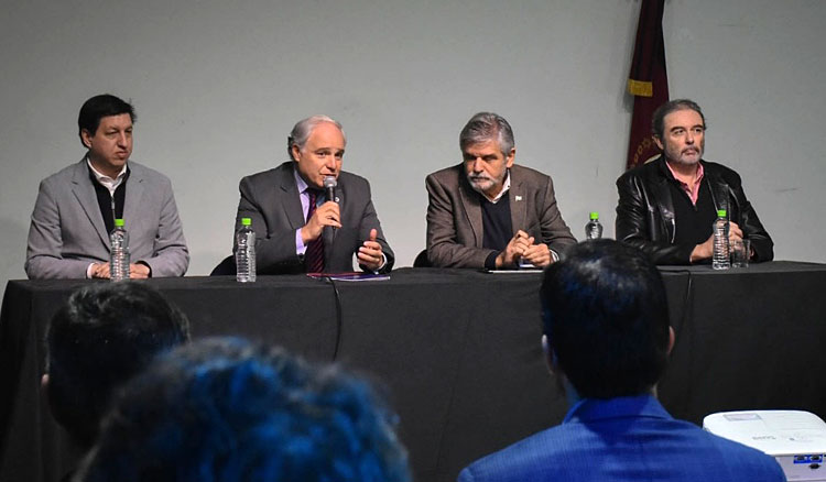 En Salta se invertirán casi $150 millones en proyectos de innovación Fotografía En Salta se invertirán casi $150 millones en proyectos de innovación