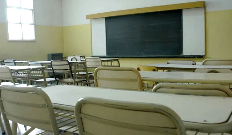 Jubilados docentes con juicios ganados al ANSES cobrarán con actualización automática de movilidad Fotografía Jubilados docentes con juicios ganados al ANSES cobrarán con actualización automática de movilidad
