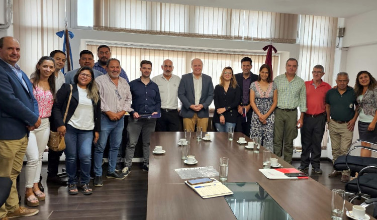 Jóvenes de escuelas técnicas realizarán prácticas profesionalizantes en empresas de distintos rubros Fotografía Jóvenes de escuelas técnicas realizarán prácticas profesionalizantes en empresas de distintos rubros