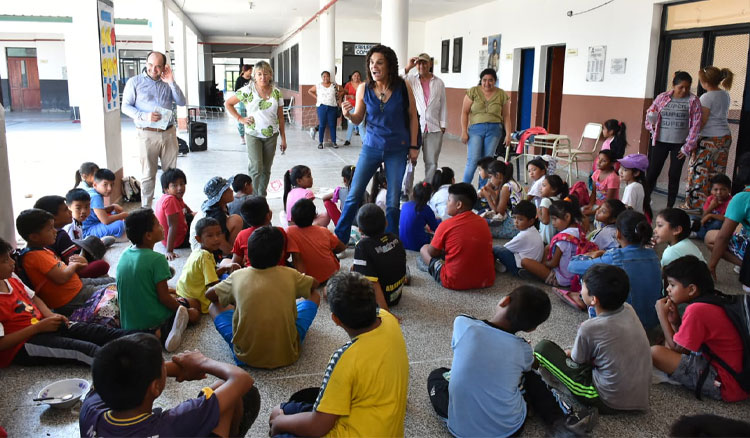 Supervisan en terreno las escuelas del refuerzo estival Supervisan en terreno las escuelas del refuerzo estival