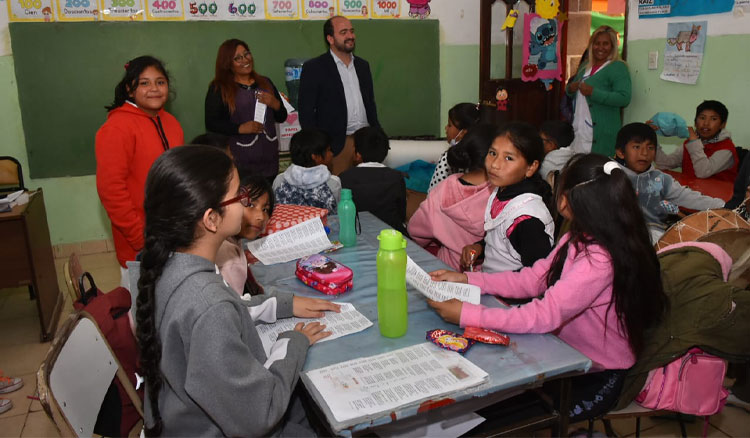 Educación lleva adelante un trabajo socioeducativo con municipios del interior Educación lleva adelante un trabajo socioeducativo con municipios del interior