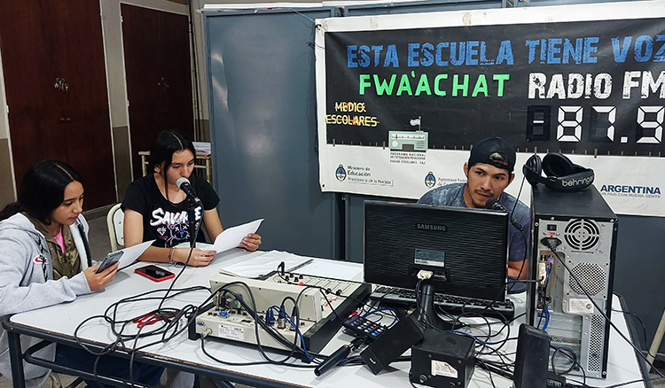 Fotografía: Más de 3000 estudiantes secundarios fortalecen sus habilidades comunicacionales