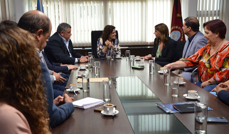 Educación continua fortaleciendo la capacitación laboral en estudiantes Fotografía: Educación continua fortaleciendo la capacitación laboral en estudiantes