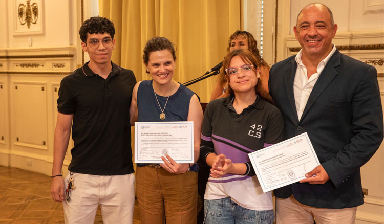 Estudiantes fortalecen contenidos sobre Economía del Conocimiento Fotografía: Estudiantes fortalecen contenidos sobre Economía del Conocimiento