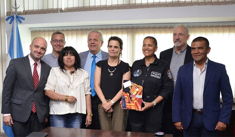 Salta recibió a la astronauta piloto de la primer misión civil de SpaceX, Dra. Sian Proctor Fotografía: Salta recibió a la astronauta piloto de la primer misión civil de SpaceX, Dra. Sian Proctor