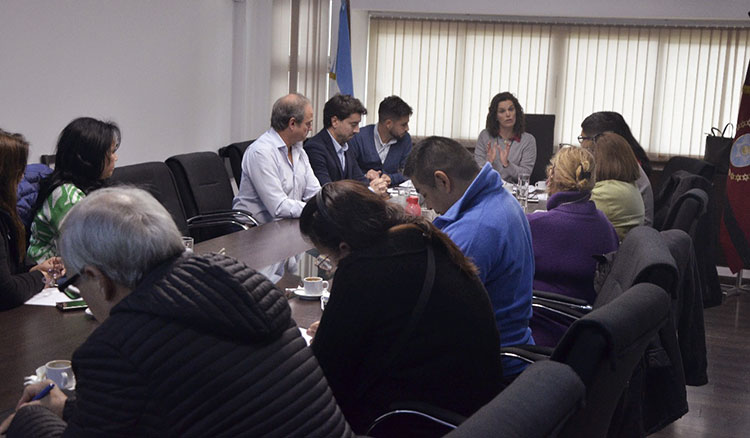Fotografía: El pago de la Hora Extendida se hará por planilla complementaria
