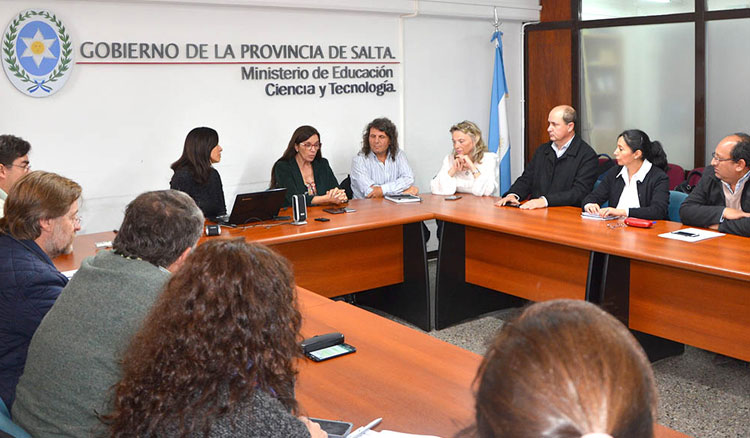 Estudiantes técnicos de San Martín trabajan en proyectos de emprendedurismo Estudiantes técnicos de San Martín trabajan en proyectos de emprendedurismo