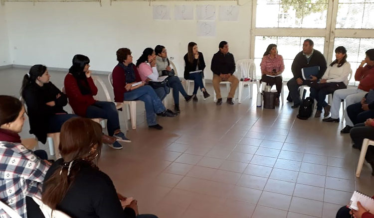 En Pichanal los actores sociales abordan las problemáticas complejas existentes en el ámbito escolar En Pichanal los actores sociales abordan las problemáticas complejas existentes en el ámbito escolar