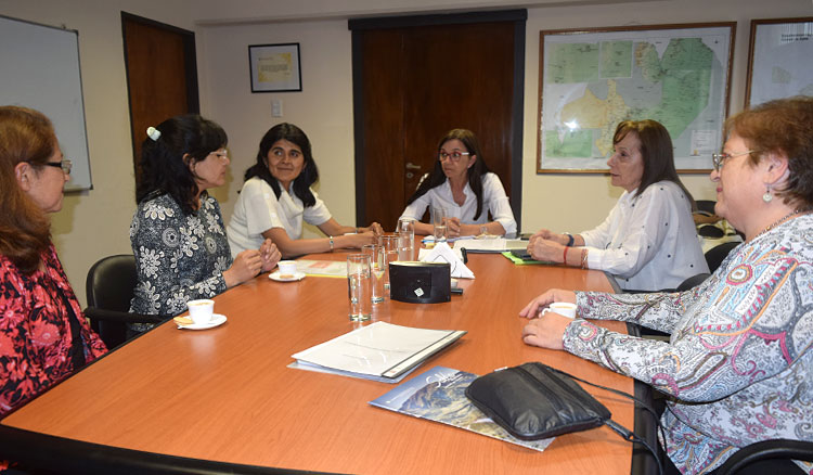 Proponen la aplicación de un proyecto educativo internacional Proponen la aplicación de un proyecto educativo internacional