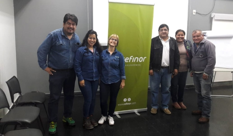 Se realizó una nueva reunión entre Refinor y directivos de la E.E.T. N° 3120 Se realizó una nueva reunión entre Refinor y directivos de la E.E.T. N° 3120