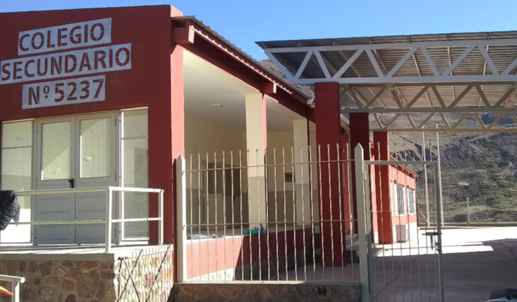 Finalizó la construcción de un colegio secundario en paraje Poscaya Finalizó la construcción de un colegio secundario en paraje Poscaya