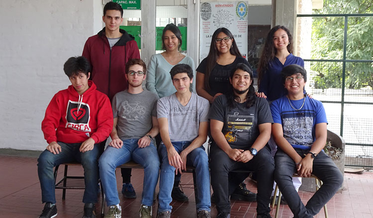 Estudiantes salteños becados en Institutos de Formación de la Comisión Nacional de Energía Atómica Estudiantes salteños becados en Institutos de Formación de la Comisión Nacional de Energía Atómica