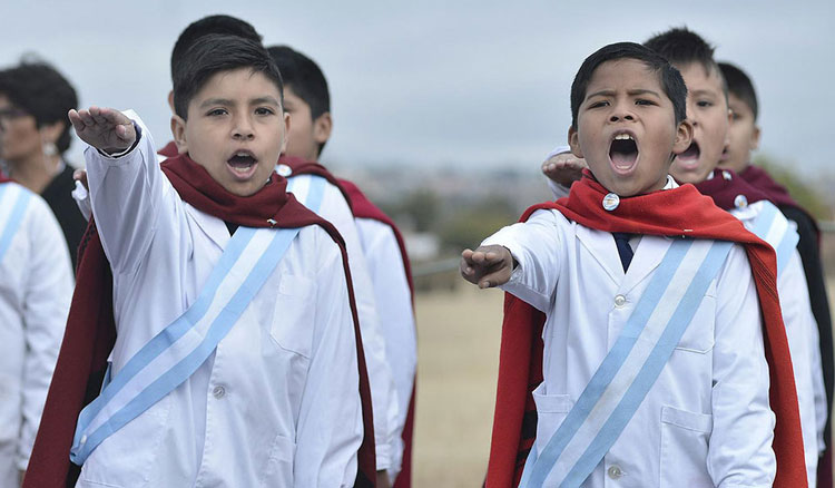 Alumnos de cuarto grado prometerán mañana lealtad a la bandera argentina Alumnos de cuarto grado prometerán mañana lealtad a la bandera argentina