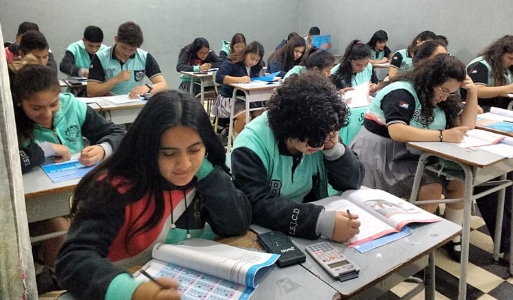 Continúa hoy la prueba Aprender con una muestra de instituciones en las áreas de Ciencias Naturales y Ciudadanía Continúa hoy la prueba Aprender con una muestra de instituciones en las áreas de Ciencias Naturales y Ciudadanía
