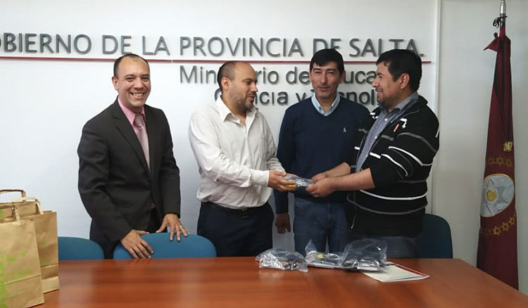 La Secretaría de Ciencia y Tecnología fortalece los talleres de robótica La Secretaría de Ciencia y Tecnología fortalece los talleres de robótica