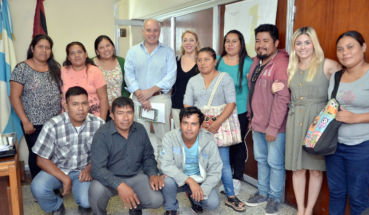 Cánepa: Trabajando juntos vamos a tener una educación intercultural de calidad en las comunidades originarias Cánepa: Trabajando juntos vamos a tener una educación intercultural de calidad en las comunidades originarias