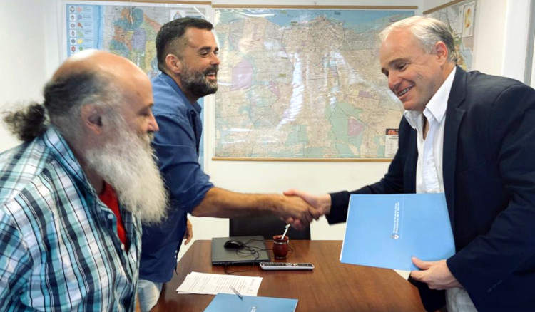 Cánepa firmó un acuerdo con Desarrollo Social de la Nación para acondicionamiento de escuelas Cánepa firmó un acuerdo con Desarrollo Social de la Nación para acondicionamiento de escuelas