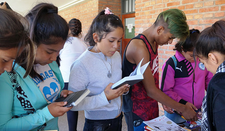 Todo el año funcionará el programa de Acompañamiento Escolar Todo el año funcionará el programa de Acompañamiento Escolar