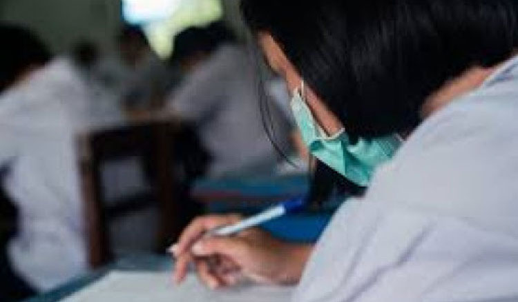 En el primer llamado a rendir se presentaron más de 1050 alumnos del nivel Secundario En el primer llamado a rendir se presentaron más de 1050 alumnos del nivel Secundario